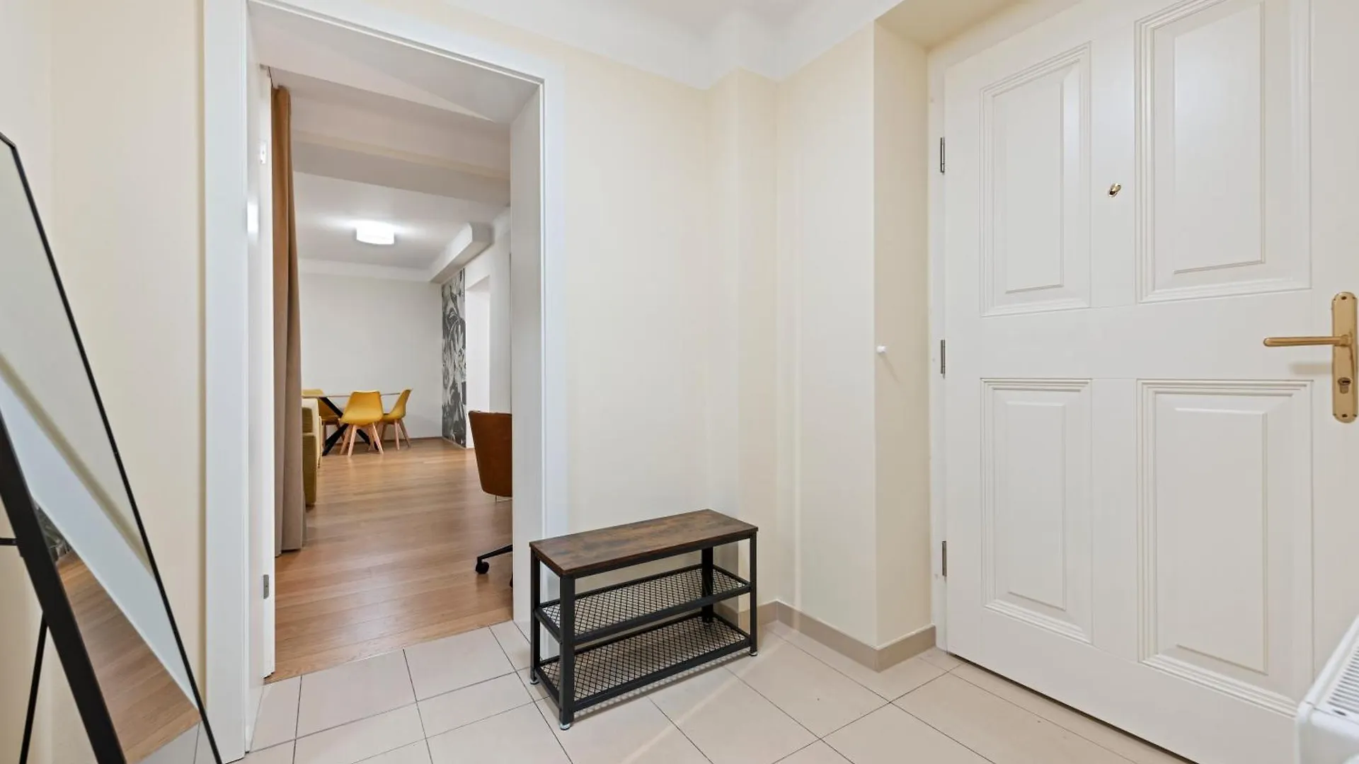 Kh Mariahilf Aparthotel Vienna 0*,  Austria